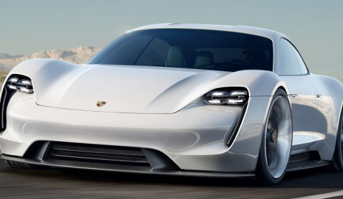 Porsche Sports EV: mission E