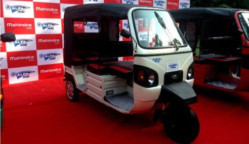 Bajaj to soon reveal electric rickshaw