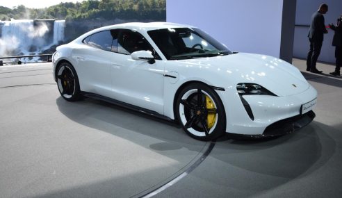 Porsche Taycan Cross Turismo EV confirmed for late 2020