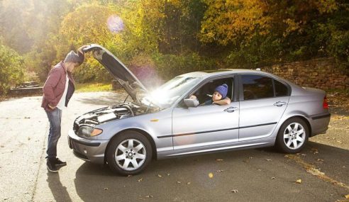 Why Car Loses Power While Driving? Causes That You Must Know!