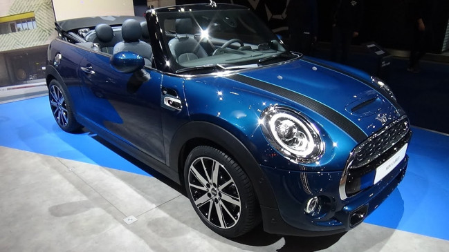 New MINI Convertible Sidewalk Edition Launched in India