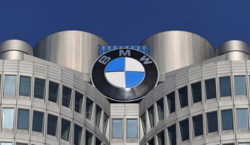 BMW to shift engine production from Germany to Britain