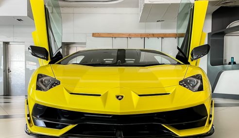 Lamborghini delivers first-ever Huracan Tecnica in India