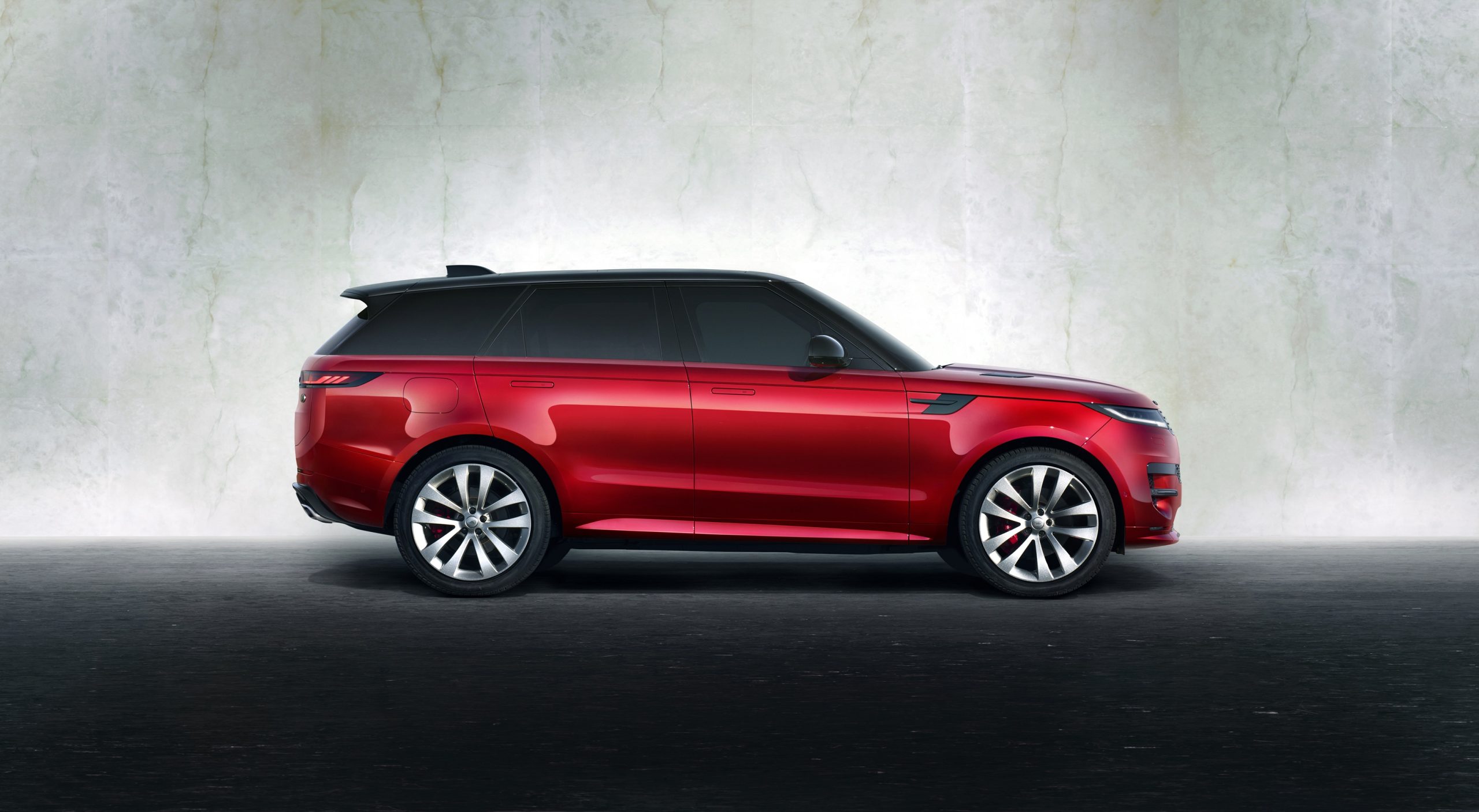 All new Range Rover Sport deliveries begin in India