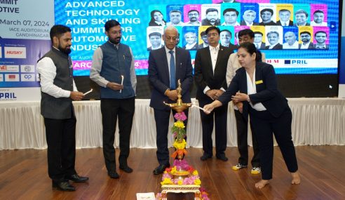 MOTOTECH24 Gujarat summit calls to accelerate automotive technology and Skilling