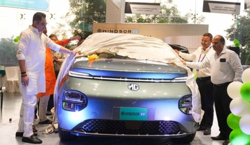 MG commences deliveries of the Windsor EV in India