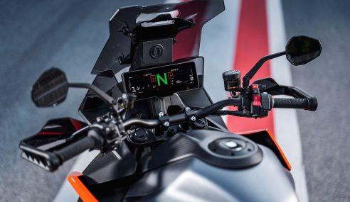 KTM  Launched – 8 inch Vertical, 8.8 inch Horizontal  For Flagship Bikes